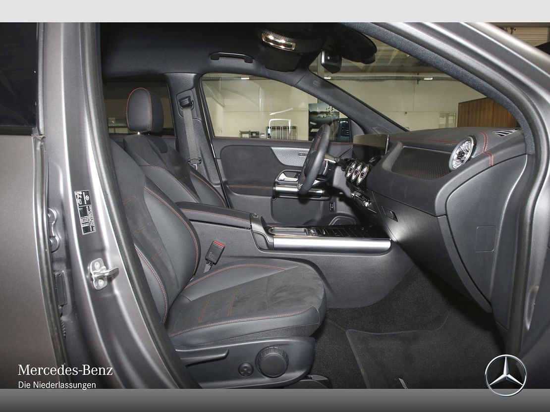 Mercedes-Benz EQA 350 4MATIC