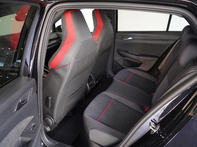 Volkswagen Golf GTI Style