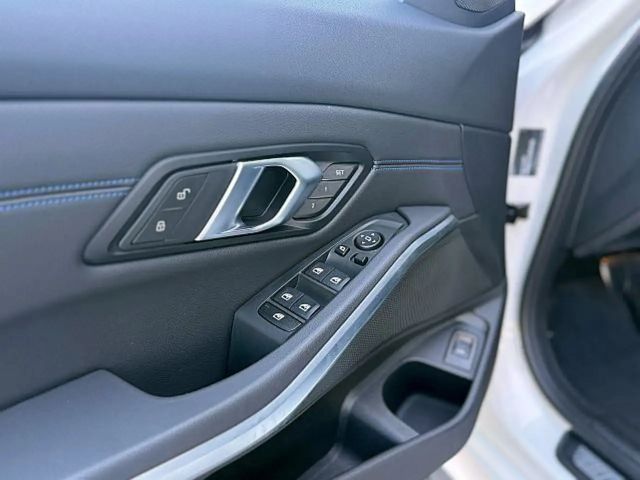 BMW 318 318d M-Sport Touring