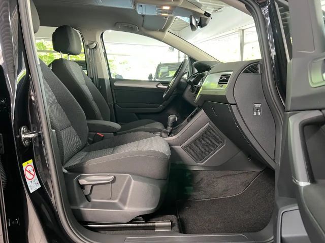 Volkswagen Touran 1.5 TSI Comfortline