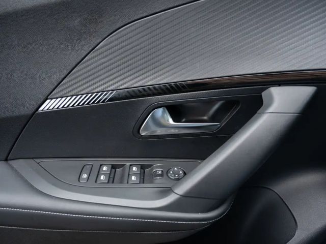 Peugeot 2008 Allure Pack EAT8 PureTech