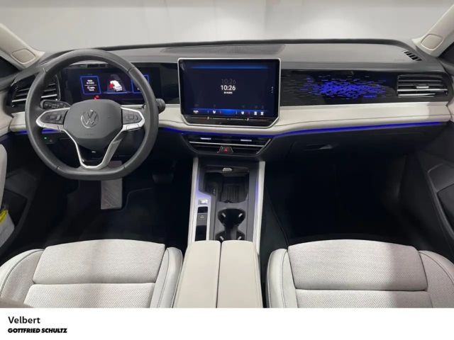 Volkswagen Passat 1.5 eTSI Business DSG Variant