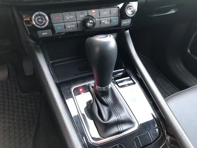 Jeep Compass Altitude