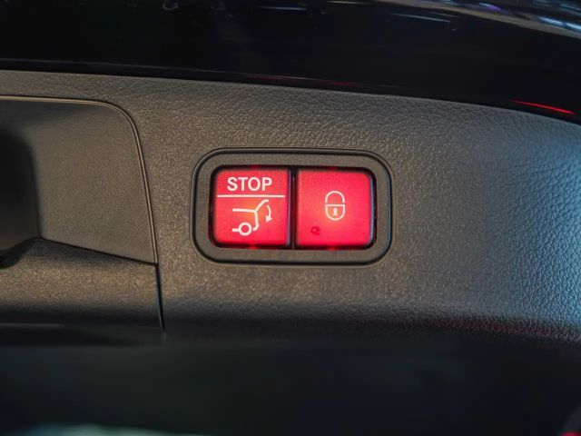 Mercedes-Benz EQA 300 4MATIC AMG Line