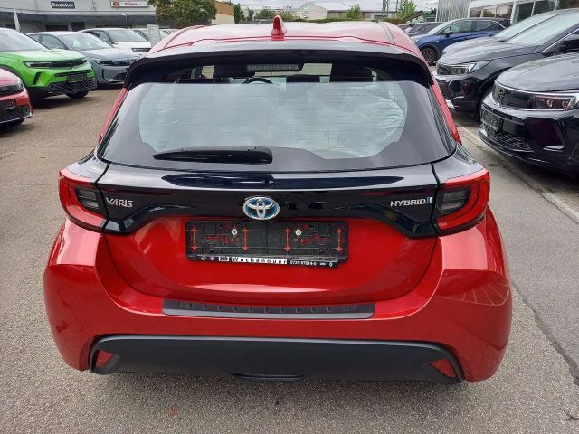 Toyota Yaris Hybride Team D