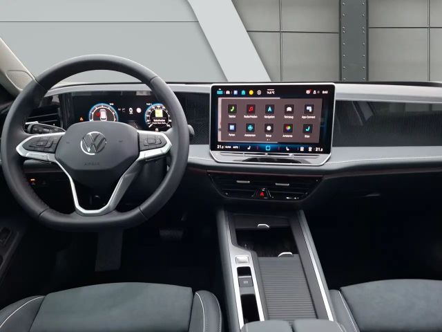 Volkswagen Passat 1.5 eTSI Business Variant