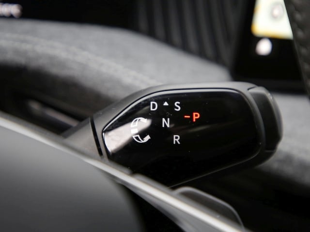 Skoda Superb 2.0 TDI Combi Selection