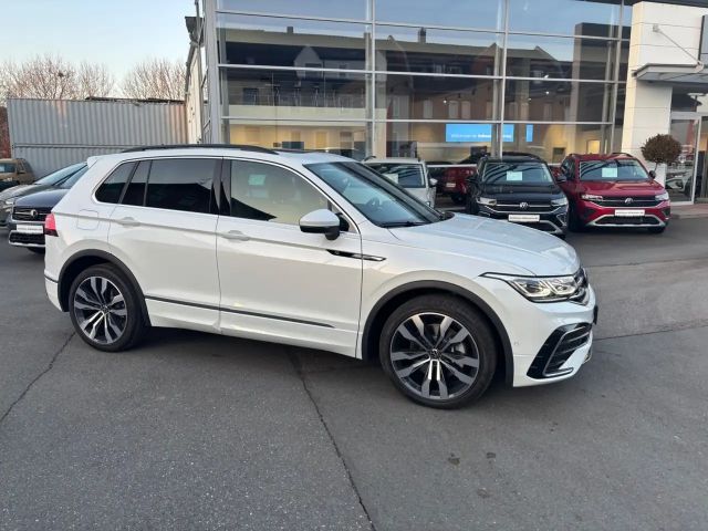 Volkswagen Tiguan 4Motion R-Line