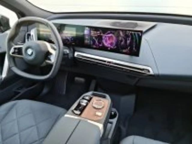 BMW iX xDrive50