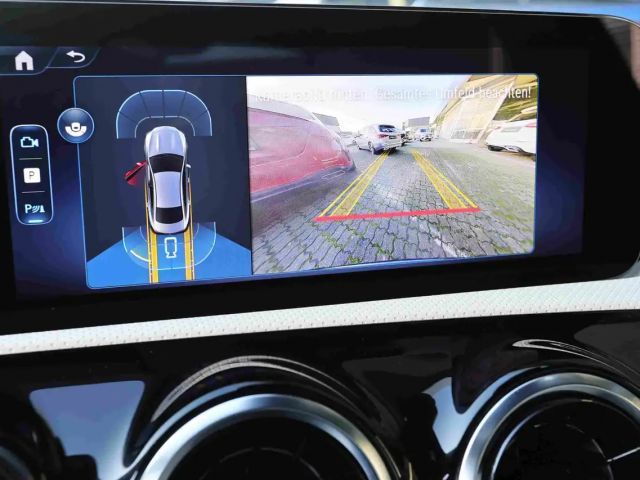 Mercedes-Benz CLA 180 Coupé