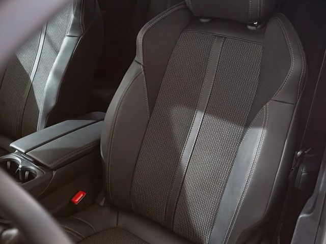 Peugeot 5008 Allure Pack BlueHDi EAT8