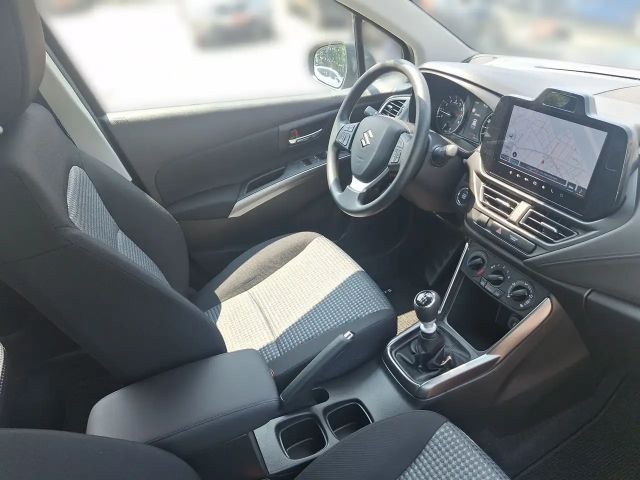 Suzuki S-Cross Hybrid