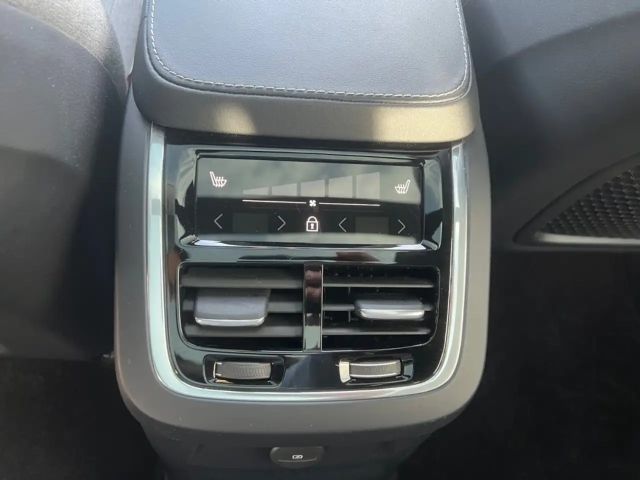 Volvo XC90 AWD Recharge T8 Ultimate