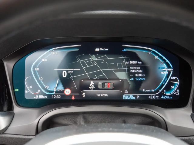 BMW 330 330e M-Sport Touring