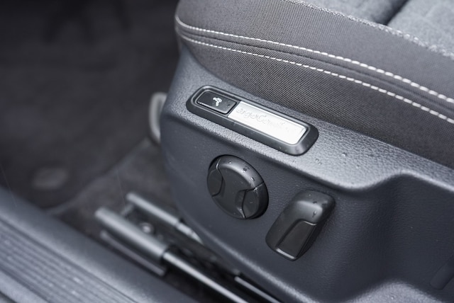 Volkswagen Passat 2.0 TDI Business DSG Variant