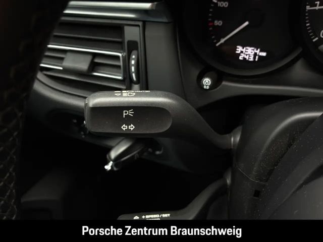 Porsche Macan BOSE Luftfederung Rückfahrkamera LED