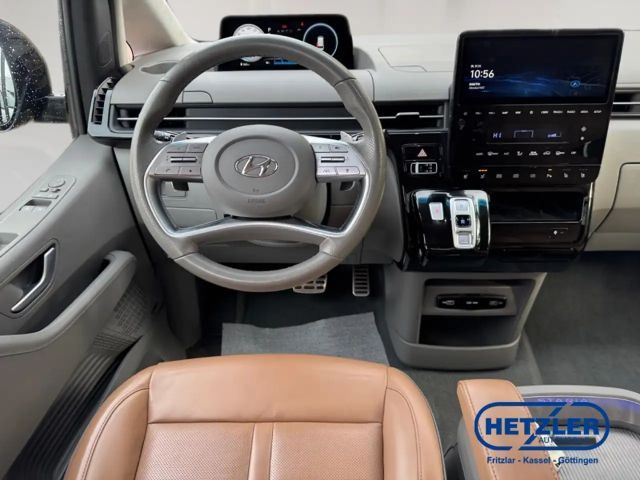 Hyundai Staria Signature Vierwielaandrijving