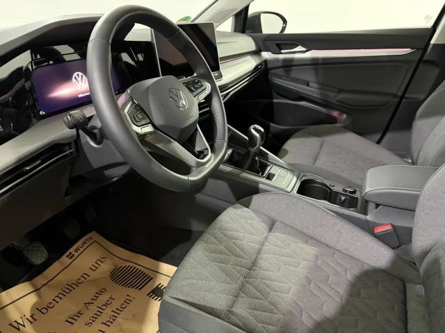 Volkswagen Golf 1.5 TSI Life Variant