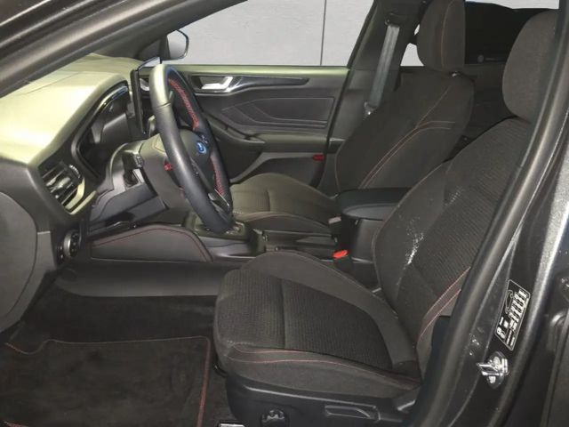 Ford Focus EcoBoost ST Line Wagon