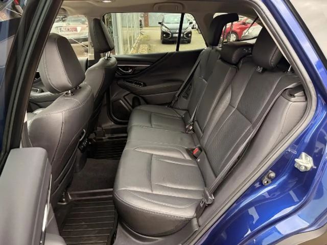 Subaru Outback 2,5i Platinum, Standheizung, AHK, WR, PDC, UVM.