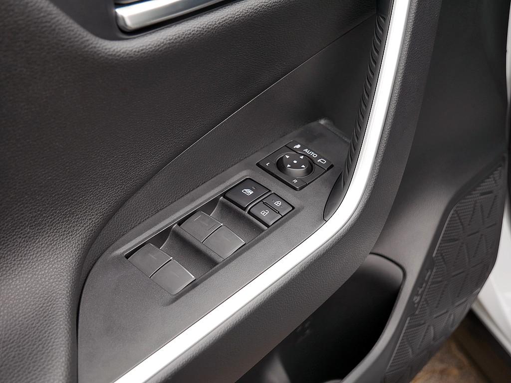 Toyota RAV4 Hybride Style