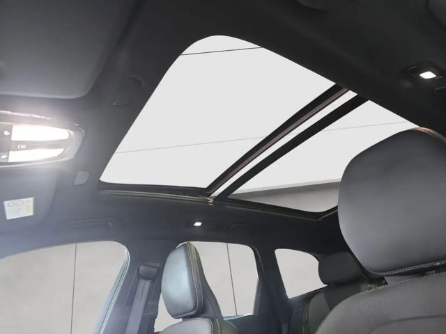 Volvo XC60 Dark Plus