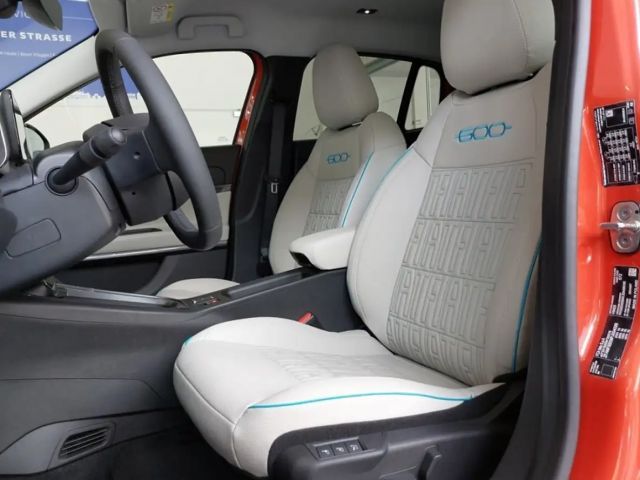 Fiat 600e La Prima