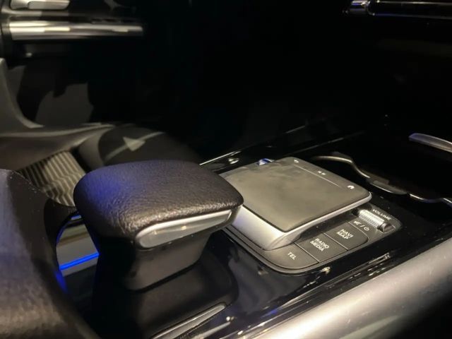 Mercedes-Benz GLA 200 Progressive