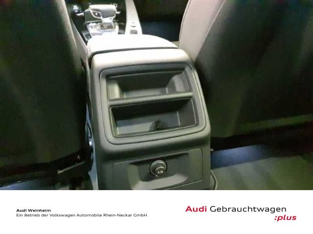 Audi A4 40 TDI Avant S-Line S-Tronic