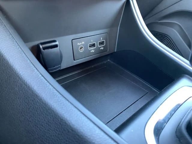 Renault Captur Evolution TCe 140