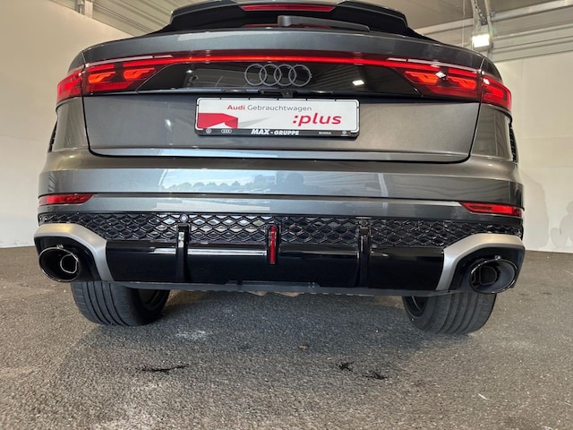 Audi RS Q8 Performance Quattro