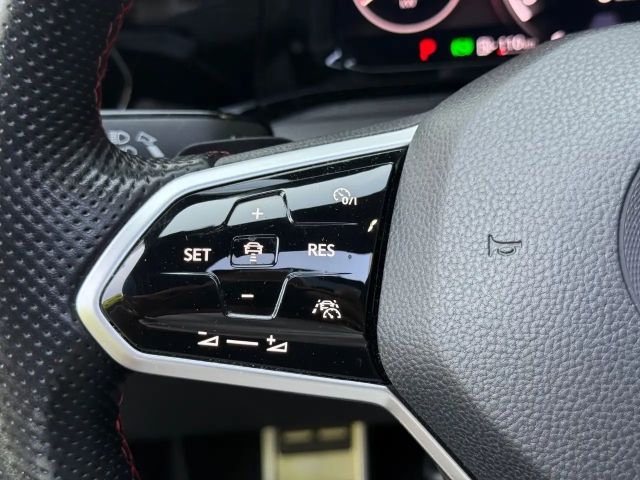 Volkswagen Golf DSG GTI Golf VIII IQ.Drive