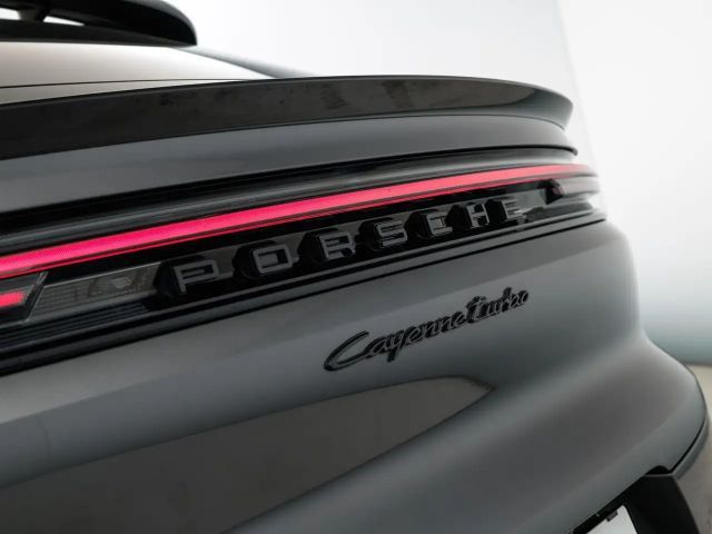 Porsche Cayenne Coupé E-Hybrid Turbo