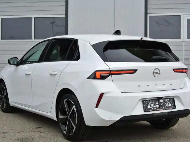 Opel Astra 1.2 Turbo Edition Turbo