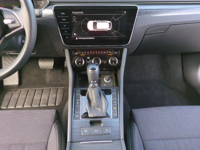 Skoda Superb 2.0 TSI Combi Style Style