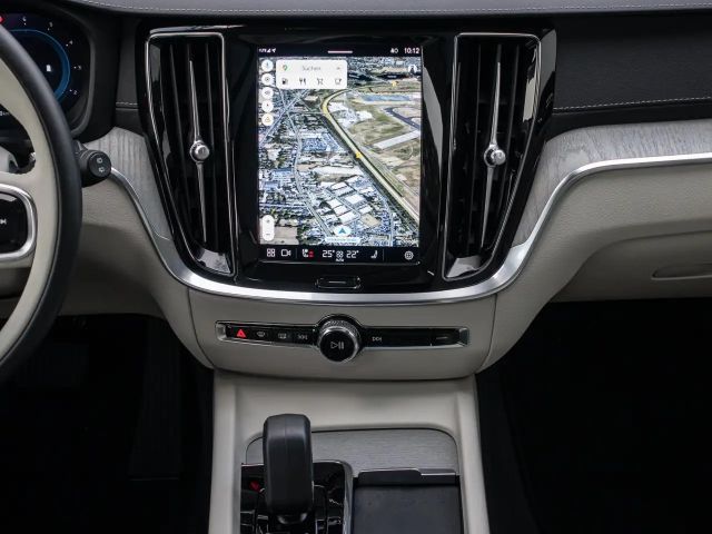 Volvo V60 Cross Country AWD Ultimate