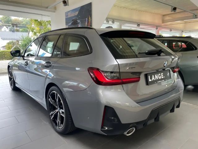 BMW 330 330i M-Sport xDrive