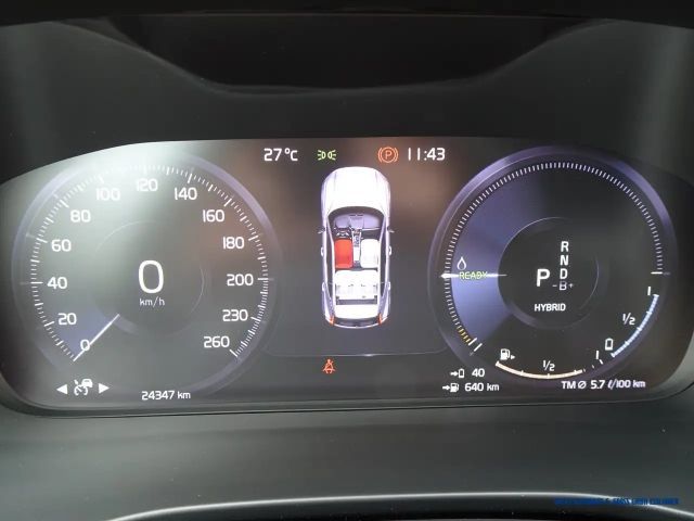 Volvo XC40 R-Design Recharge T5