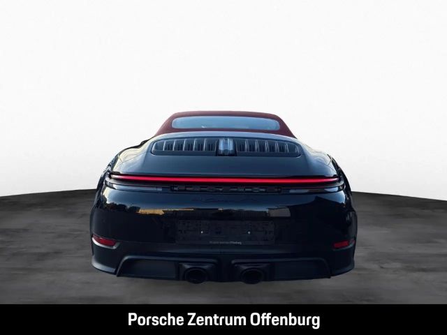 Porsche 992 Cabrio Carrera GTS