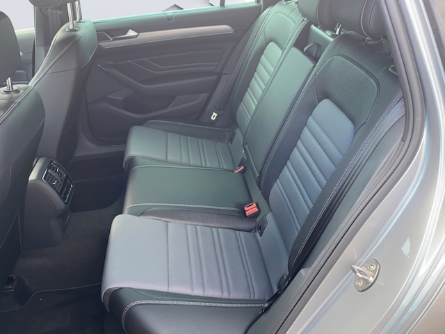 Volkswagen Passat Elegance