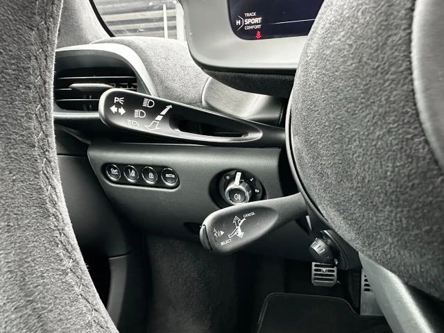 McLaren Artura Spider