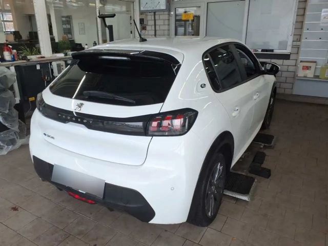 Peugeot E-208 Active Pack