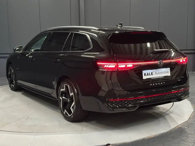 Volkswagen Passat 4Motion R-Line Variant