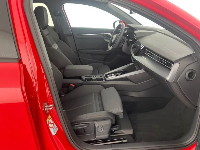 Audi A3 30 TFSI Sedan
