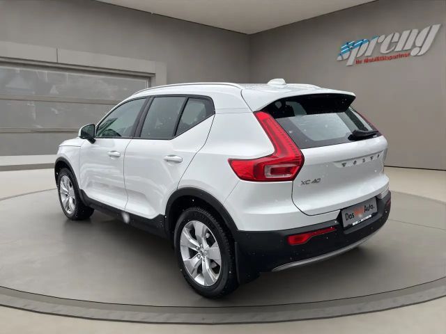 Volvo XC40 Momentum