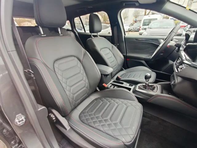 Ford Focus ST Line Wagon