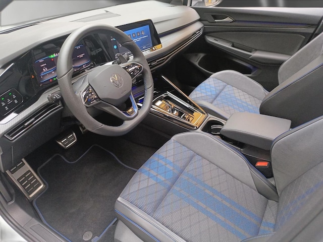 Volkswagen Golf 2.0 TSI DSG Golf VIII IQ.Drive