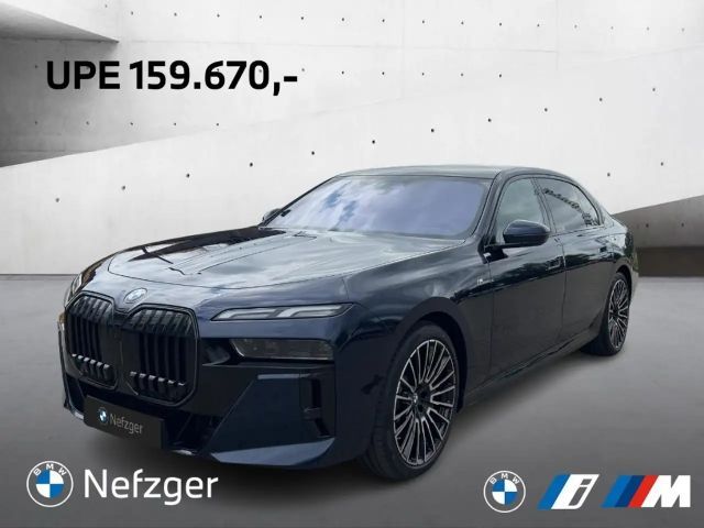 BMW 740 740d M-Sport Sedan xDrive