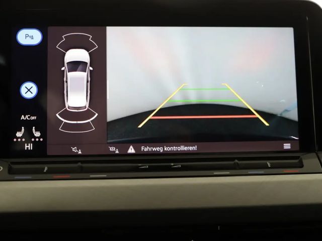 Volkswagen Golf DSG Life Variant