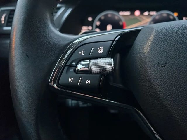 Skoda Superb 1.5 TSI Combi Style Style